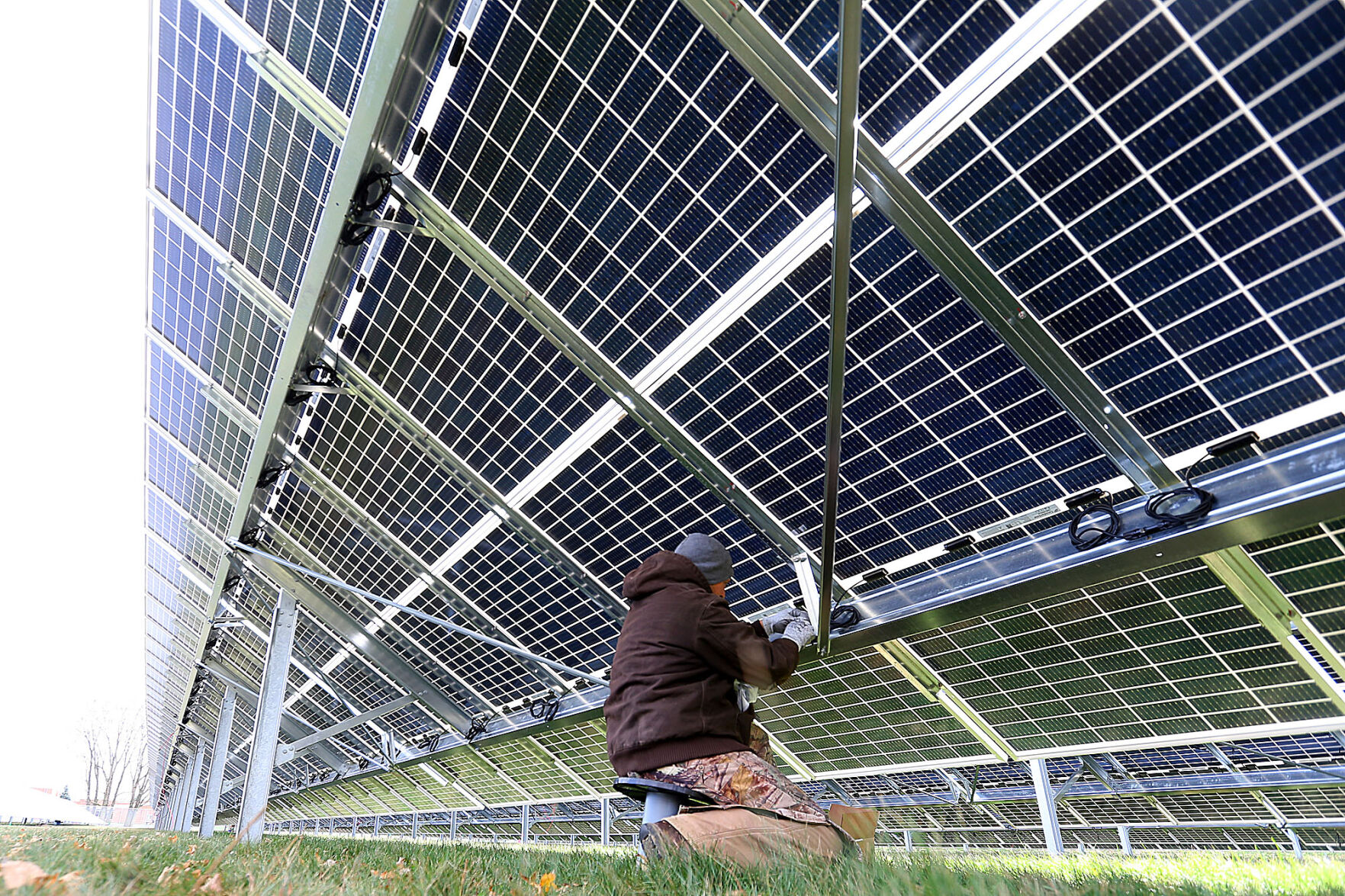 Solar at Maple Crest ES 03.jpg